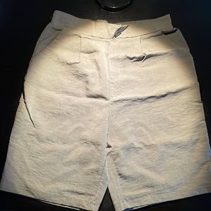 Knee length ish shorts that are army green